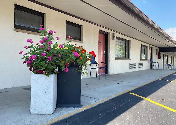 Econo Lodge Buffalo South